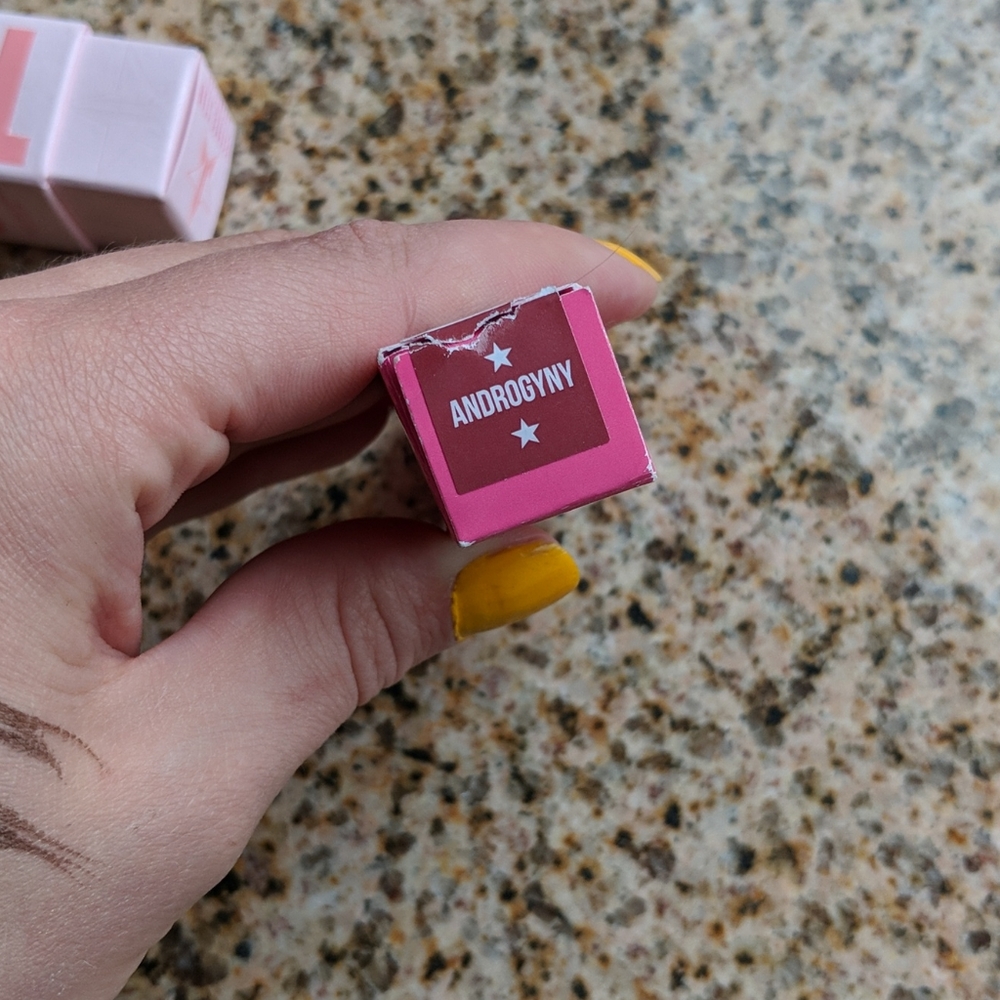 Jeffree Star liquid lipstick